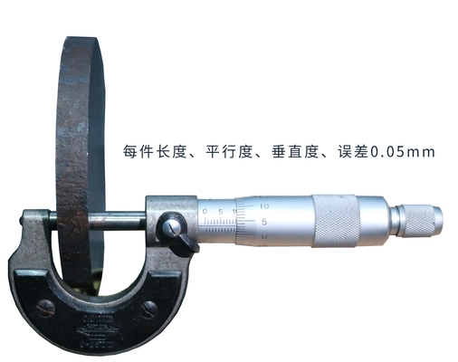 110r / Min 1760mm ارتفاع ماكينة المنشار الدائري CNC لقطع المعادن